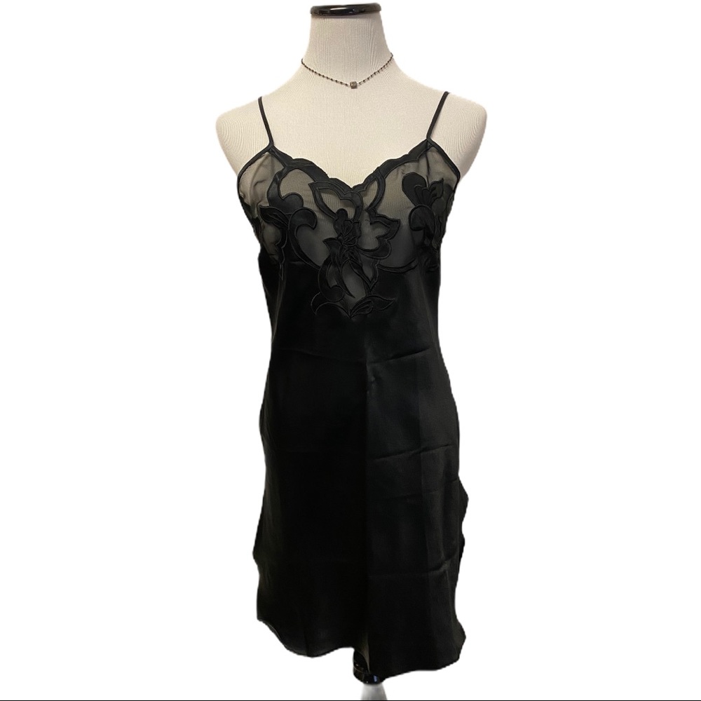 Vintage Victoria’s Secret Black Lacey Slip